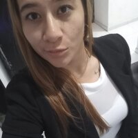 غرفة دردشة Yeimikiss دون اتصال