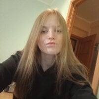 AraBrucker's Offline Webcam Chat