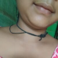 Desi_ruma69's Offline Chat Room