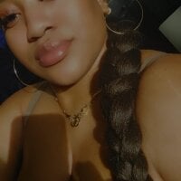 Thickumssss webcam model