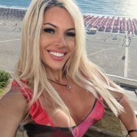 SashaAllford webcam