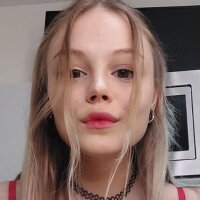 _D_Love_ fully nude on webcam for live porn video chat