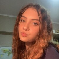 Offline chatovací místnost skinnyt33n