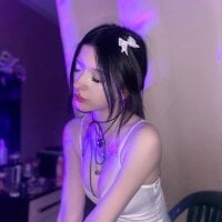 Kitty_gaze webcam model