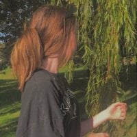 Linda_cougar's Offline Chat Room