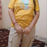 Laila_M webcam