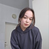 JenellNuriddin webcam model