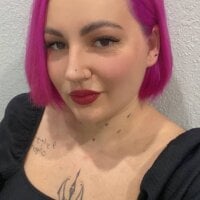 Fantastic_Gwen's Offline Chat Room