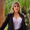 Amelia_LOV