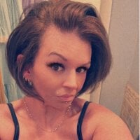 JesaB886's Offline Chat Room