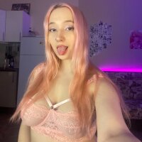 CassieGalager Adlı Modelin Çevrimdışı Sohbet Odası