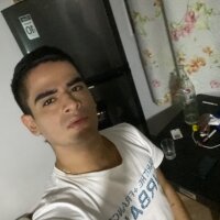 hot_boy_cami webcam