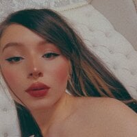 Millie_gh webcam