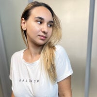 KateVills' Offline Chat Room