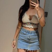 Noni_01 webcam model