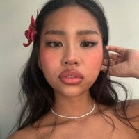 kikibratz webcam model