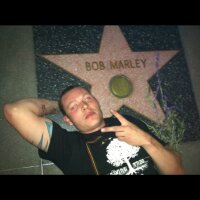 nickrock1980's Offline Chat Room