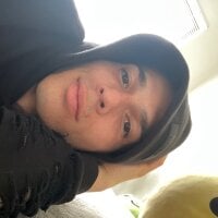assxnlypleasee's Profile Pic