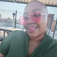 QUEENxJESSI