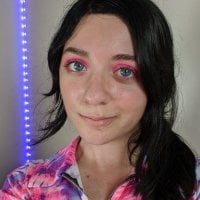 غرفة دردشة lilianafenty دون اتصال