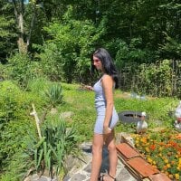 Karina2003 webcam model