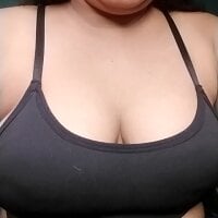 mimi87hoty webcam model