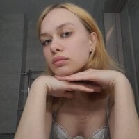 CoriPhillipsのオフラインチャットルーム