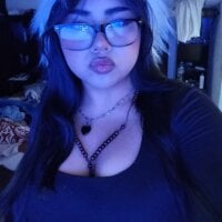 mimikaaaaa webcam model