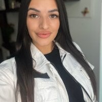 ale_biglips
