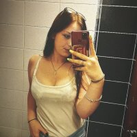 SweetBun2001's Offline Chat Room