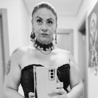 Lilith_sweet_ Adlı Modelin Çevrimdışı Sohbet Odası