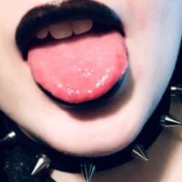 jupitergwen Adlı Modelin Çevrimdışı Sohbet Odası