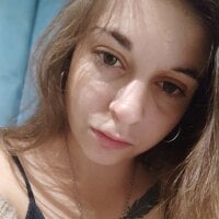 GwendaBlac's Offline Chat Room