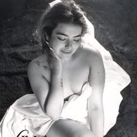 Lila_Cox webcam