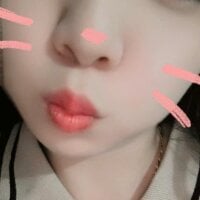 Hana_elyx131902 webcam model