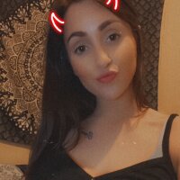 girlofurdreamsxxxox's Offline Chat Room