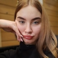 AmaliaAnalia1's Offline Chat Room