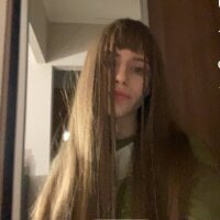 Helga__Pataki webcam model