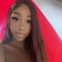 Gigi_hadigLive Webcam