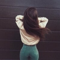 AirishTina_ offline chatrum