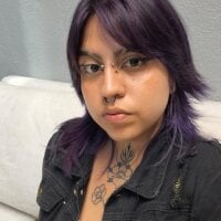 Iam_kuromi webcam model