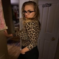 daisytate's Offline Chat Room