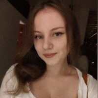 KuefiraKukiLive Webcam