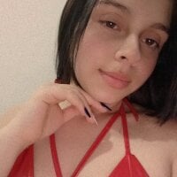 غرفة دردشة EllieFollowme دون اتصال