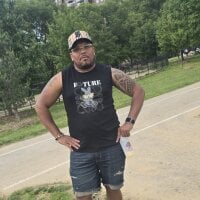 thekingofkin04 webcam