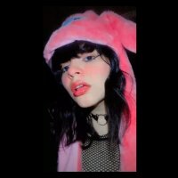 purplecorniauwur's Offline Chat Room