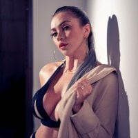 Karol_Page_Live Webcam