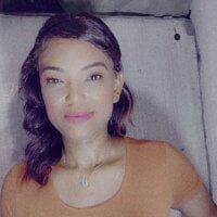 Indianpleasure300 webcam