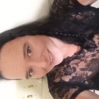 TwinkleToes33's Offline Chat Room