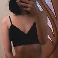 Kira_Lenn offline chatrum